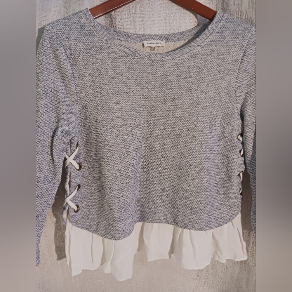 Sugar + Lips crop blouse top womens size medium lace up side detail